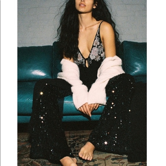 Free People - High-rise Sequin Slim Pull On Flare Pants - Picture 1 of 7